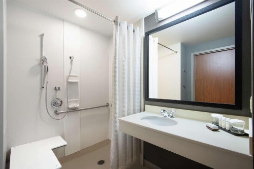 Embassy Suites Northwest Arkansas - Hotel Spa & Convention Center - image 28