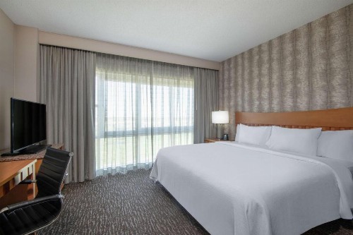 Embassy Suites Northwest Arkansas - Hotel Spa & Convention Center - image 29