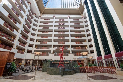 Embassy Suites Northwest Arkansas - Hotel Spa & Convention Center - image 5