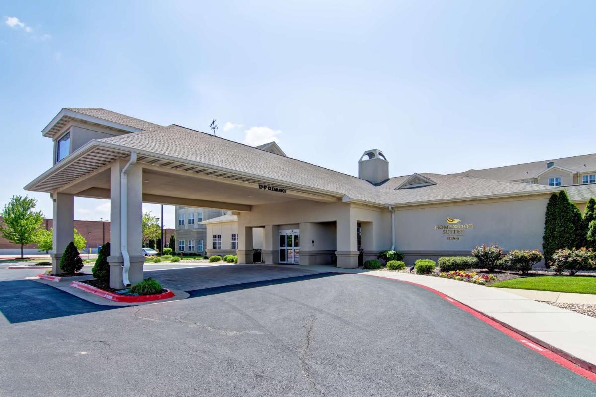 Homewood Suites by Hilton Bentonville-Rogers - main image