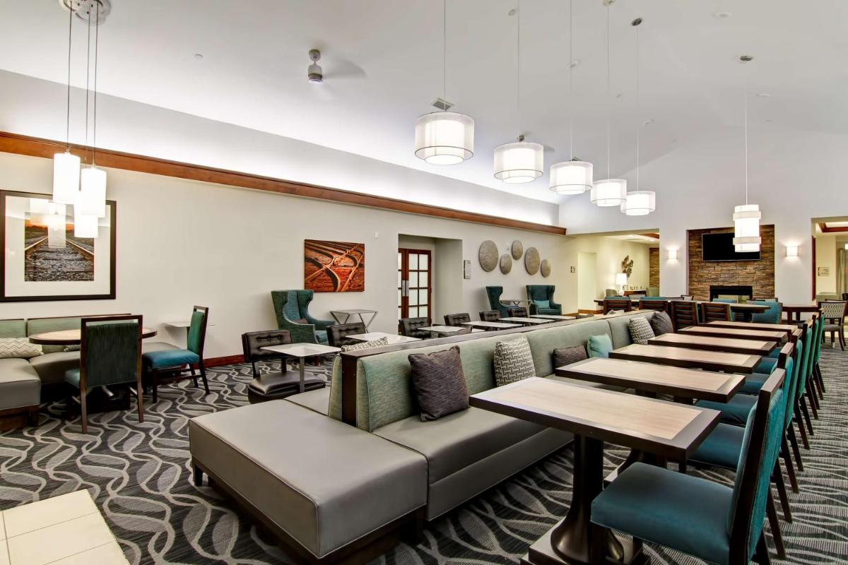 Homewood Suites by Hilton Bentonville-Rogers - image 2