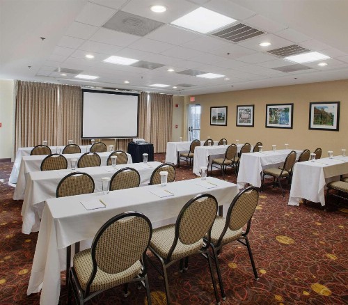Hilton Garden Inn Bentonville Rogers - image 16