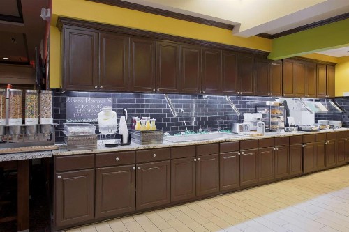 Hilton Garden Inn Bentonville Rogers - image 22