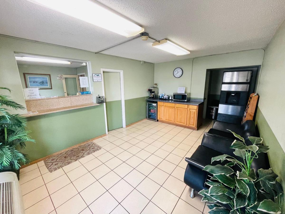 Rogers Inn - image 3