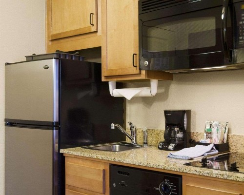 MainStay Suites Rogers Bentonville - image 6