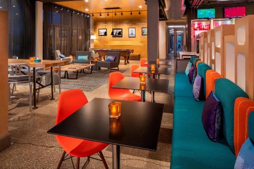 Aloft Hotel Rogers Bentonville - image 19