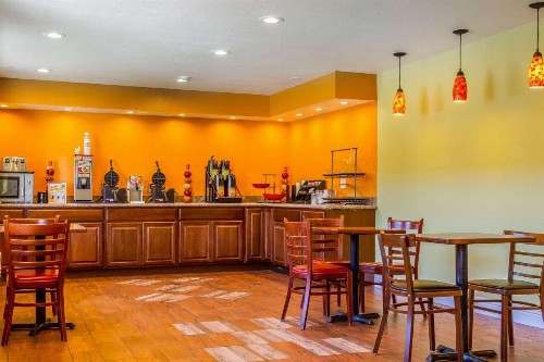 Rodeway Inn - Rohnert Park - image 20