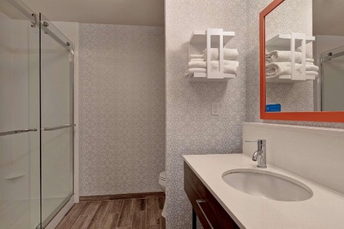 Hampton Inn & Suites Rohnert Park - Sonoma County - image 10
