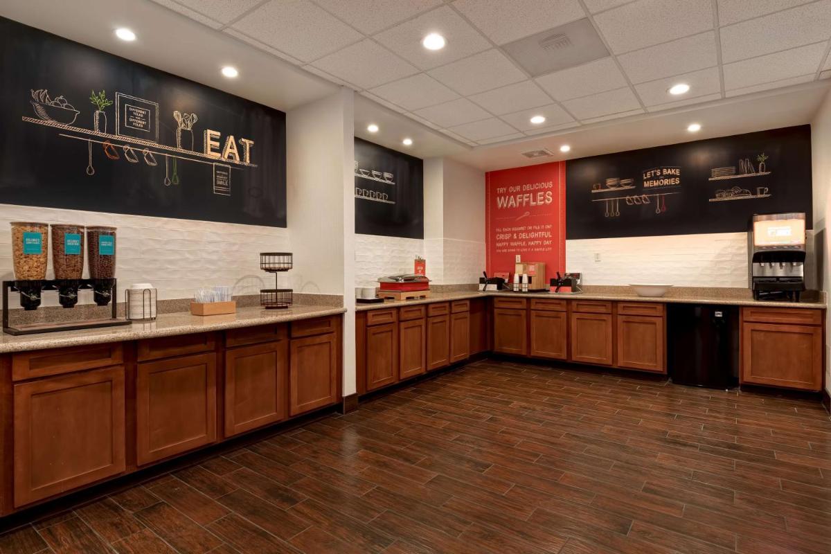 Hampton Inn & Suites Rohnert Park - Sonoma County - image 6