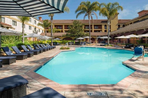 DoubleTree by Hilton Sonoma Wine Country - image 13