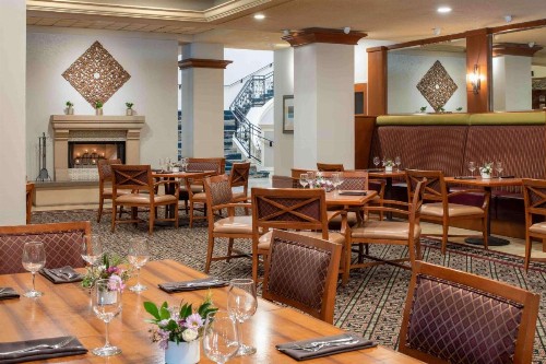 DoubleTree by Hilton Sonoma Wine Country - image 16