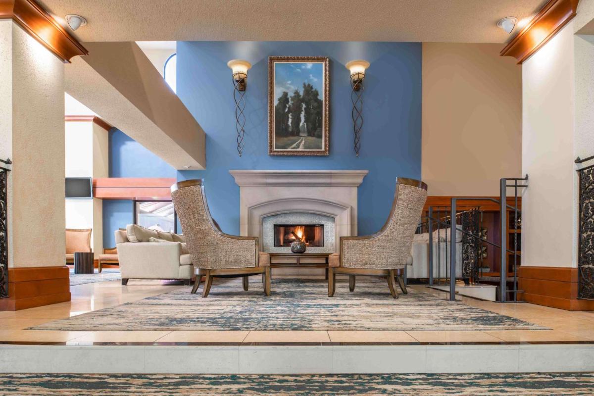 DoubleTree by Hilton Sonoma Wine Country - image 5