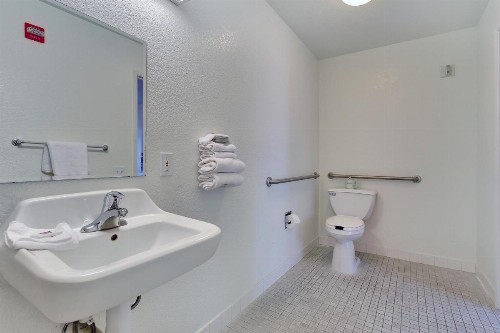Motel 6-Rohnert Park CA - image 30
