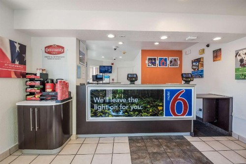 Motel 6-Rohnert Park CA - image 32