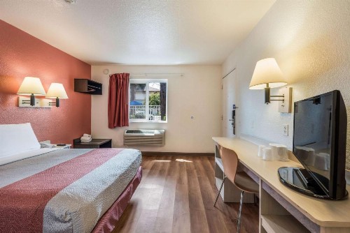 Motel 6-Rohnert Park CA - image 46