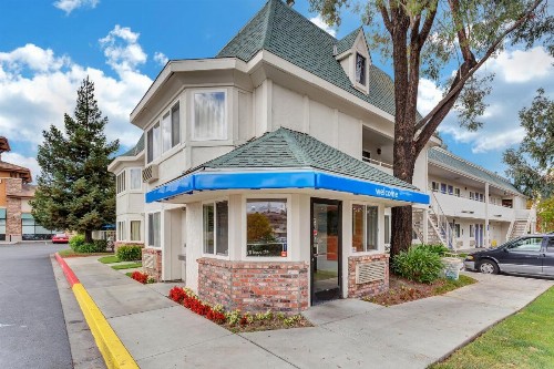 Motel 6-Rohnert Park CA - image 49
