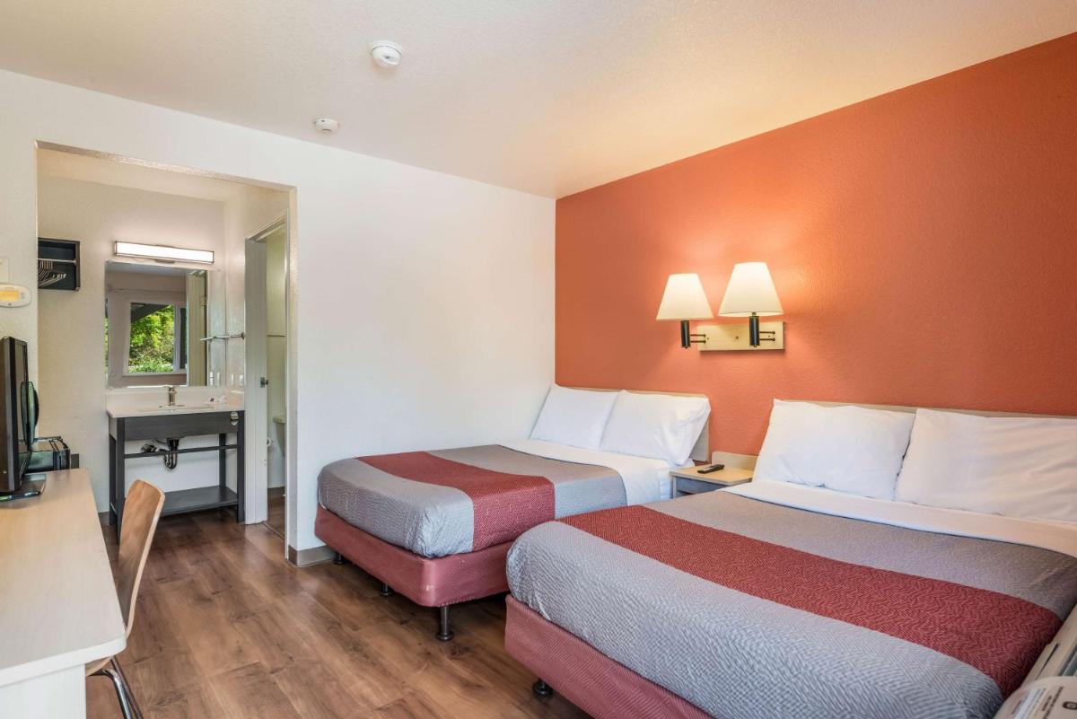 Motel 6-Rohnert Park CA - image 6