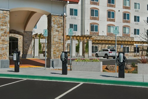 Oxford Suites Sonoma - Rohnert Park - image 25