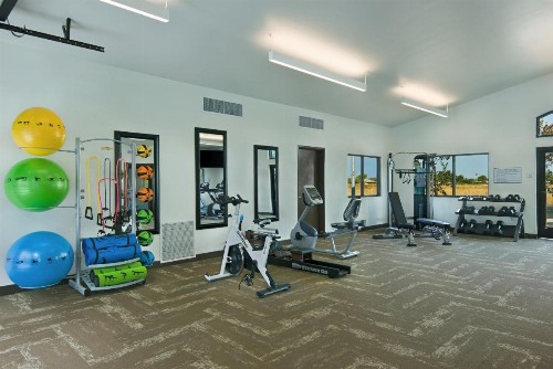 Oxford Suites Sonoma - Rohnert Park - image 26