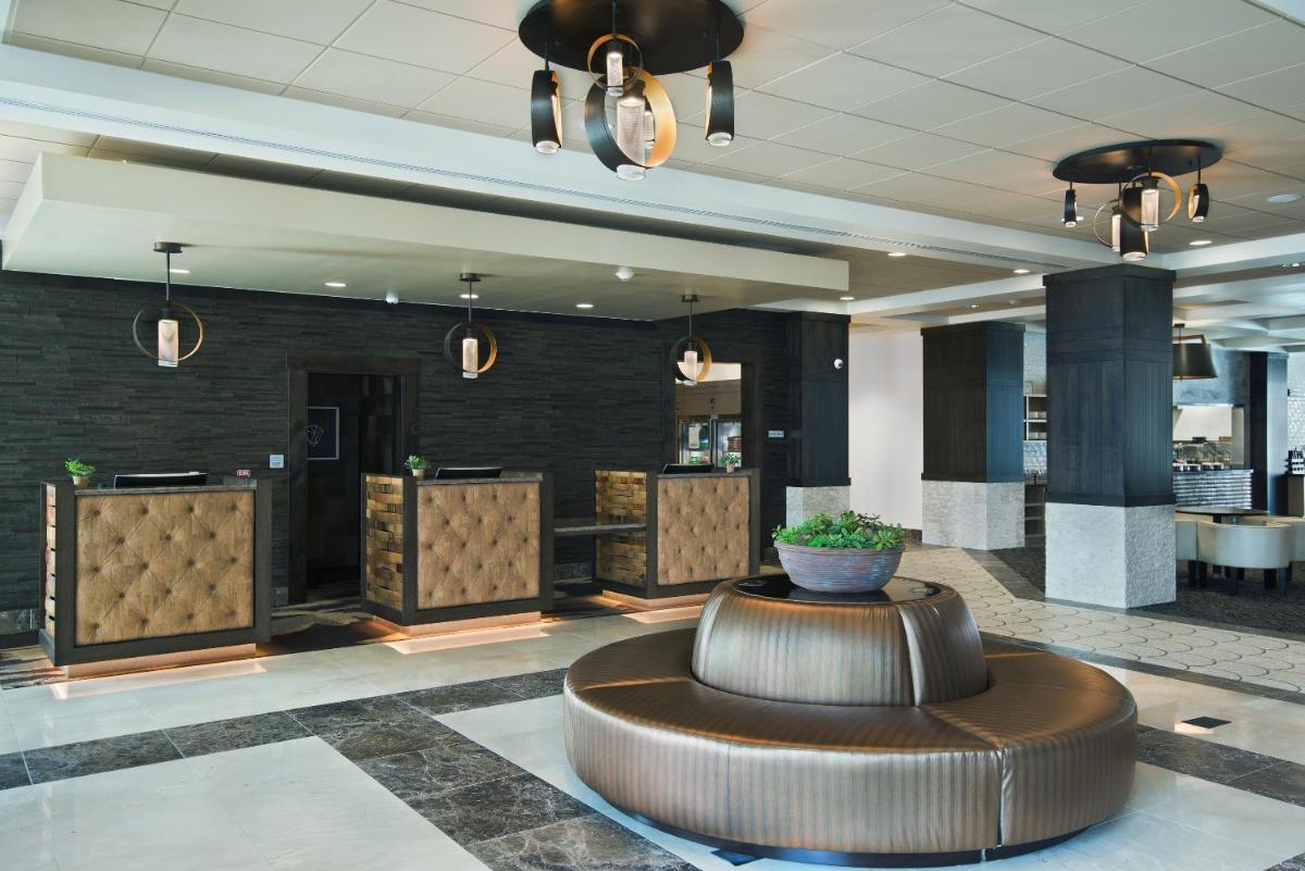 Oxford Suites Sonoma - Rohnert Park - image 5