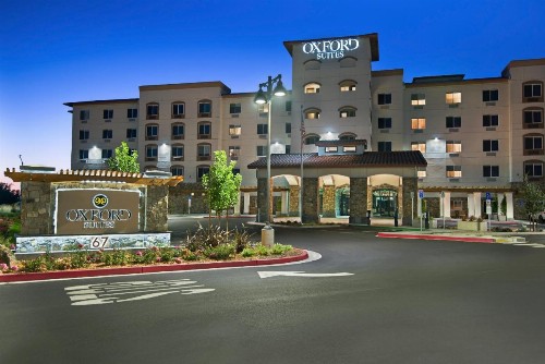 Oxford Suites Sonoma - Rohnert Park - image 6