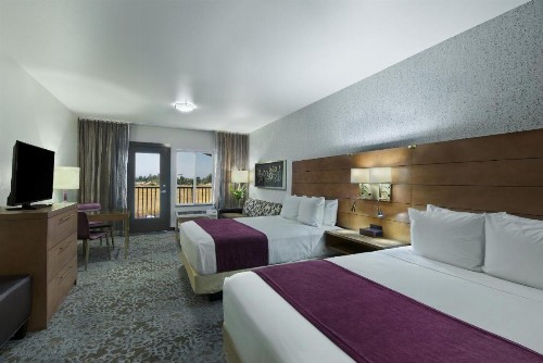 Oxford Suites Sonoma - Rohnert Park - image 8