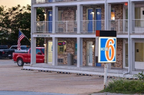 Motel 6-Rolla MO - image 3