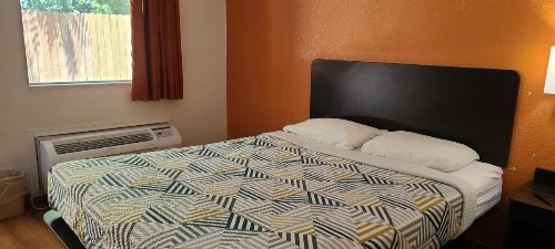 Motel 6-Rolla MO - image 32