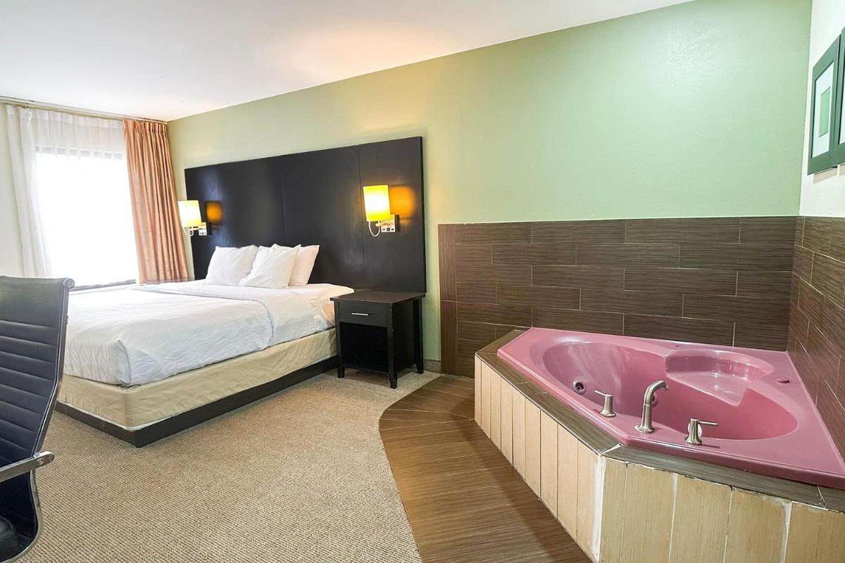 Baymont by Wyndham Rome West - image 4