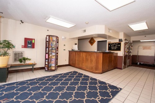 Eastbrook Inn - image 15