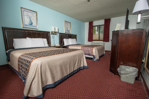 Eastbrook Inn - image 19