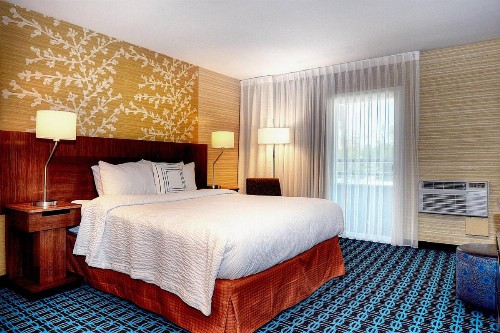 Fairfield Inn & Suites by Marriott Los Angeles Rosemead - image 11