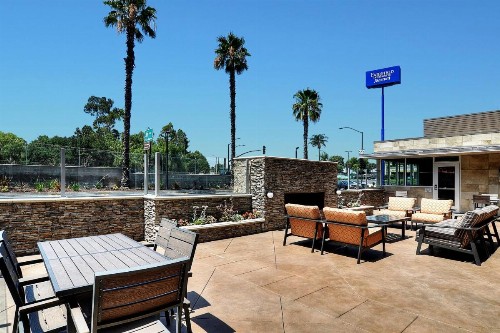 Fairfield Inn & Suites by Marriott Los Angeles Rosemead - image 20