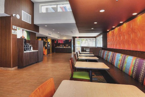 Fairfield Inn & Suites by Marriott Los Angeles Rosemead - image 22