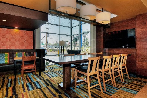Fairfield Inn & Suites by Marriott Los Angeles Rosemead - image 27