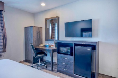 Travelodge by Wyndham Rosemead - image 12
