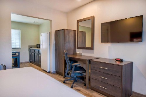 Travelodge by Wyndham Rosemead - image 19