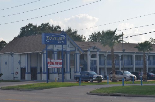 Travelers Inn - image 7