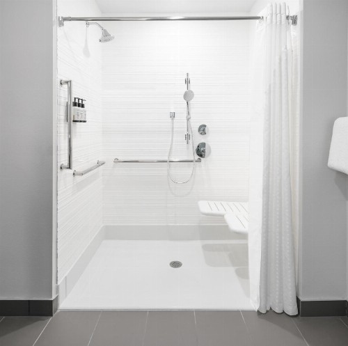 Avid Hotels - Roseville - Minneapolis North - image 10