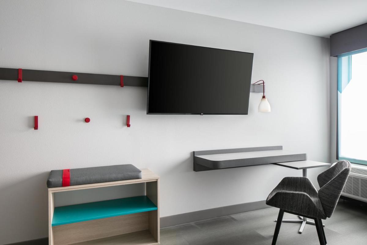 Avid Hotels - Roseville - Minneapolis North - image 4