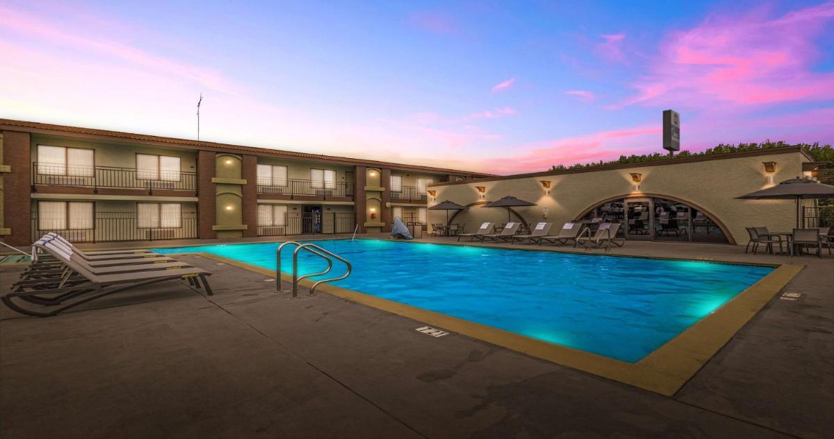 Best Western Roseville Inn - main image