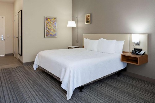 Hilton Garden Inn Roseville - image 47