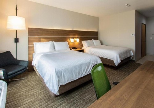 Holiday Inn Express Hotel & Suites Roseville - Galleria Area an IHG Hotel - image 18