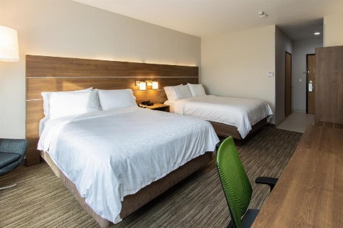 Holiday Inn Express Hotel & Suites Roseville - Galleria Area an IHG Hotel - image 30