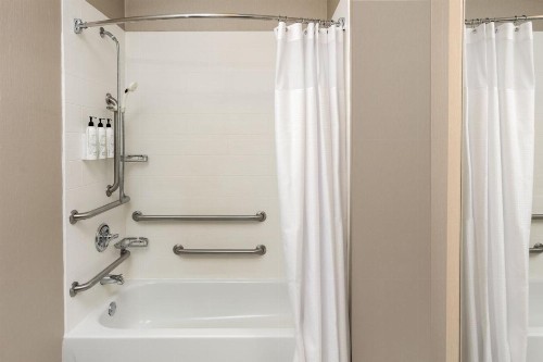 SpringHill Suites by Marriott Sacramento Roseville - image 16