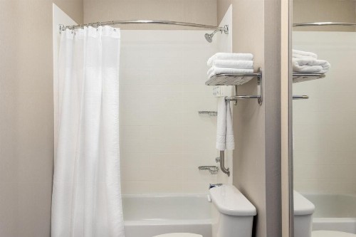 SpringHill Suites by Marriott Sacramento Roseville - image 18