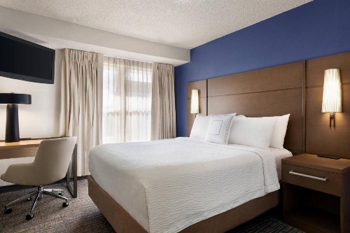 Residence Inn by Marriott Roseville - image 12