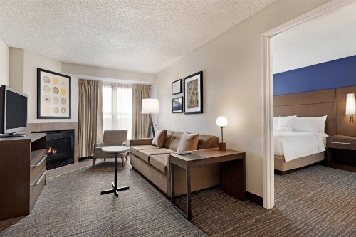 Residence Inn by Marriott Roseville - image 4