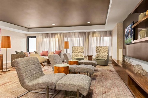 Courtyard by Marriott Roseville - image 22