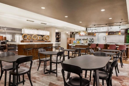 Courtyard by Marriott Roseville - image 38
